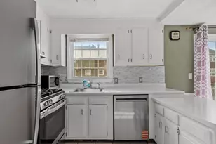 25 Prescott Dr, Chelmsford, MA 01863 - Photo 7