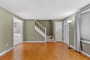 25 Prescott Dr, Chelmsford, MA 01863 - Photo 5