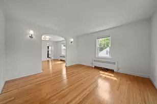 20 Bryant St, Woburn, MA 01801 - Photo 17