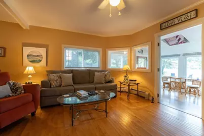 1519 Morton Ave, New Bedford, MA 02745 - Photo 15