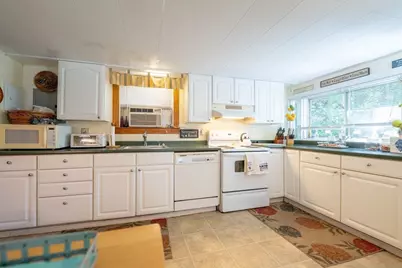 1519 Morton Ave, New Bedford, MA 02745 - Photo 23