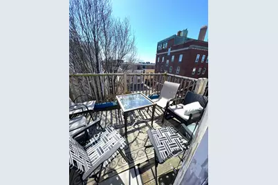 169 W 7th #2, Boston, MA 02127 - Photo 3