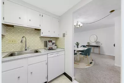 48 Bigelow Ave #28, Watertown, MA 02472 - Photo 11