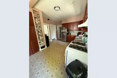 3 Hillside Ave, Boston, MA 02130 - Photo 7