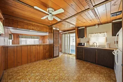 33 Thayer, Taunton, MA 02780 - Photo 11
