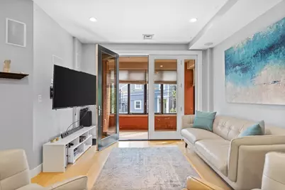 152 Old Colony #9, Boston, MA 02127 - Photo 7