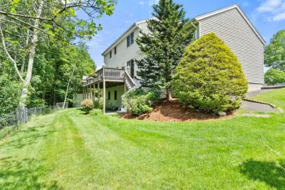 31 Emerald Dr, Lynn, MA 01904 - Photo 5