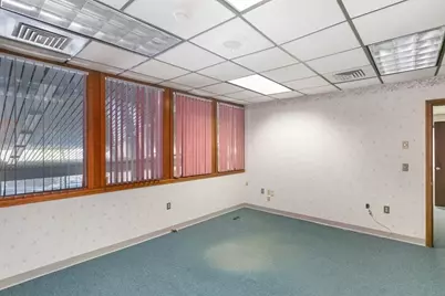 1 N Main St, Webster, MA 01570 - Photo 3