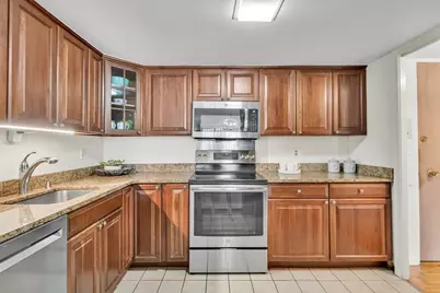 45 Longwood Ave #408, Brookline, MA 02446 - Photo 7