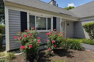 13 Northfield Ln, Dartmouth, MA 02747 - Photo 3