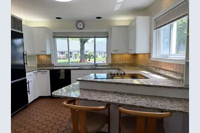 13 Northfield Ln #13, Dartmouth, MA 02747 - Photo 9