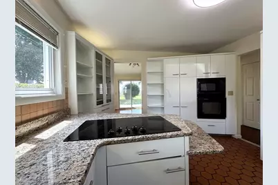 13 Northfield Ln #13, Dartmouth, MA 02747 - Photo 7