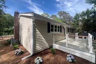 76 Sippewissett Rd, Falmouth, MA 02540 - Photo 3