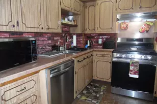 97 Stevens St, Fall River, MA 02721 - Photo 5