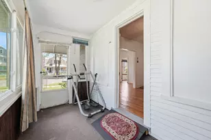 136 Maynard St, Springfield, MA 01109 - Photo 27