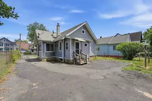 136 Maynard St, Springfield, MA 01109 - Photo 31