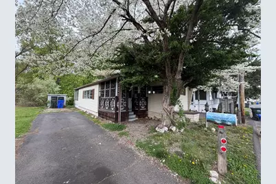 31 Rivermead, East Hartford, CT 06118 - Photo 3