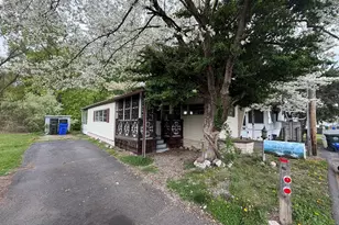 31 Rivermead, East Hartford, CT 06118 - Photo 3