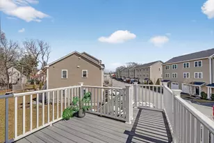 7 Gorham St, Chelmsford, MA 01824 - Photo 15