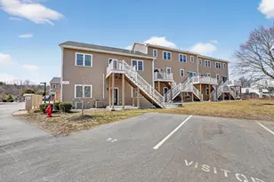 7 Gorham St, Chelmsford, MA 01824 - Photo 17