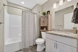 7 Gorham St, Chelmsford, MA 01824 - Photo 11