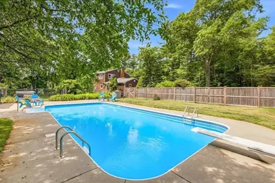 93 Hudson St, Halifax, MA 02338 - Photo 3