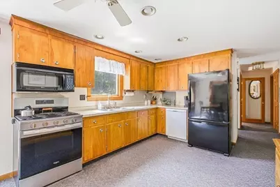 93 Hudson St, Halifax, MA 02338 - Photo 13