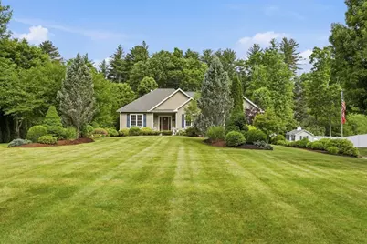 413 Batchelor St, Granby, MA 01033 - Photo 3