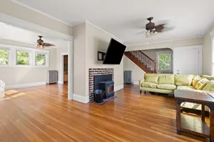 19 Boynton St, Lynn, MA 01904 - Photo 5