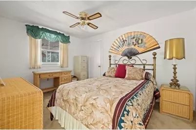21 South Ave, Taunton, MA 02780 - Photo 17