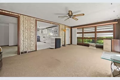 21 South Ave, Taunton, MA 02780 - Photo 3