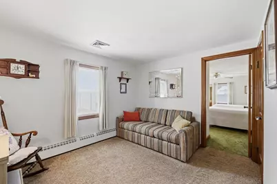 20 Bourbeau St, Chicopee, MA 01020 - Photo 25