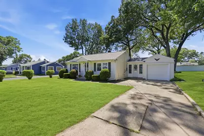 20 Bourbeau St, Chicopee, MA 01020 - Photo 3