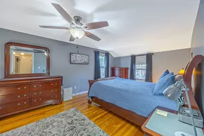 1 Lexington St, South Hadley, MA 01075 - Photo 31