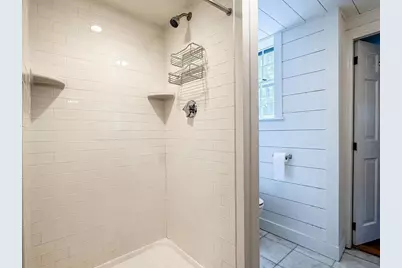 395 Essex, Salem, MA 01970 - Photo 17