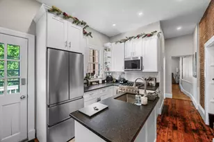 401 Essex, Salem, MA 01970 - Photo 11