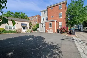 401 Essex, Salem, MA 01970 - Photo 3