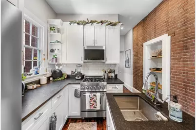 401 Essex, Salem, MA 01970 - Photo 13