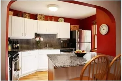 116 Floral St #4, Newton, MA 02161 - Photo 3