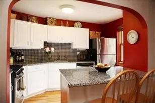 116 Floral St, Newton, MA 02161 - Photo 3