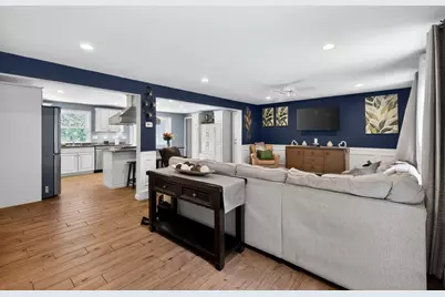 23 Smith St, Attleboro, MA 02703 - Photo 11