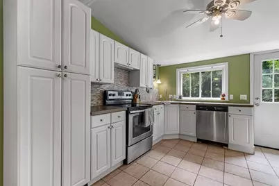 92 Oak Ave, Athol, MA 01331 - Photo 11