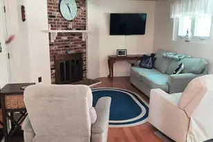 52 Liberty St, Plymouth, MA 02360 - Photo 7