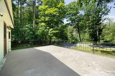 172 Porter St, Granby, MA 01033 - Photo 27