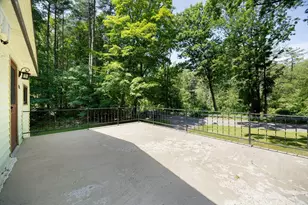 172 Porter St, Granby, MA 01033 - Photo 27