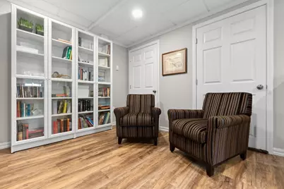 42 Hale St, Newburyport, MA 01950 - Photo 27