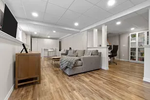 42 Hale St, Newburyport, MA 01950 - Photo 29
