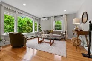 42 Hale St, Newburyport, MA 01950 - Photo 5
