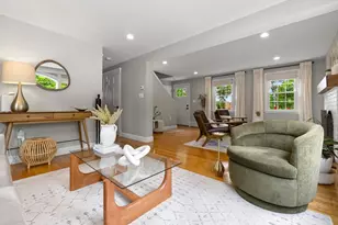 42 Hale St, Newburyport, MA 01950 - Photo 7