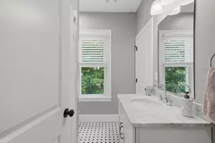 19 Eliot St, Natick, MA 01760 - Photo 27